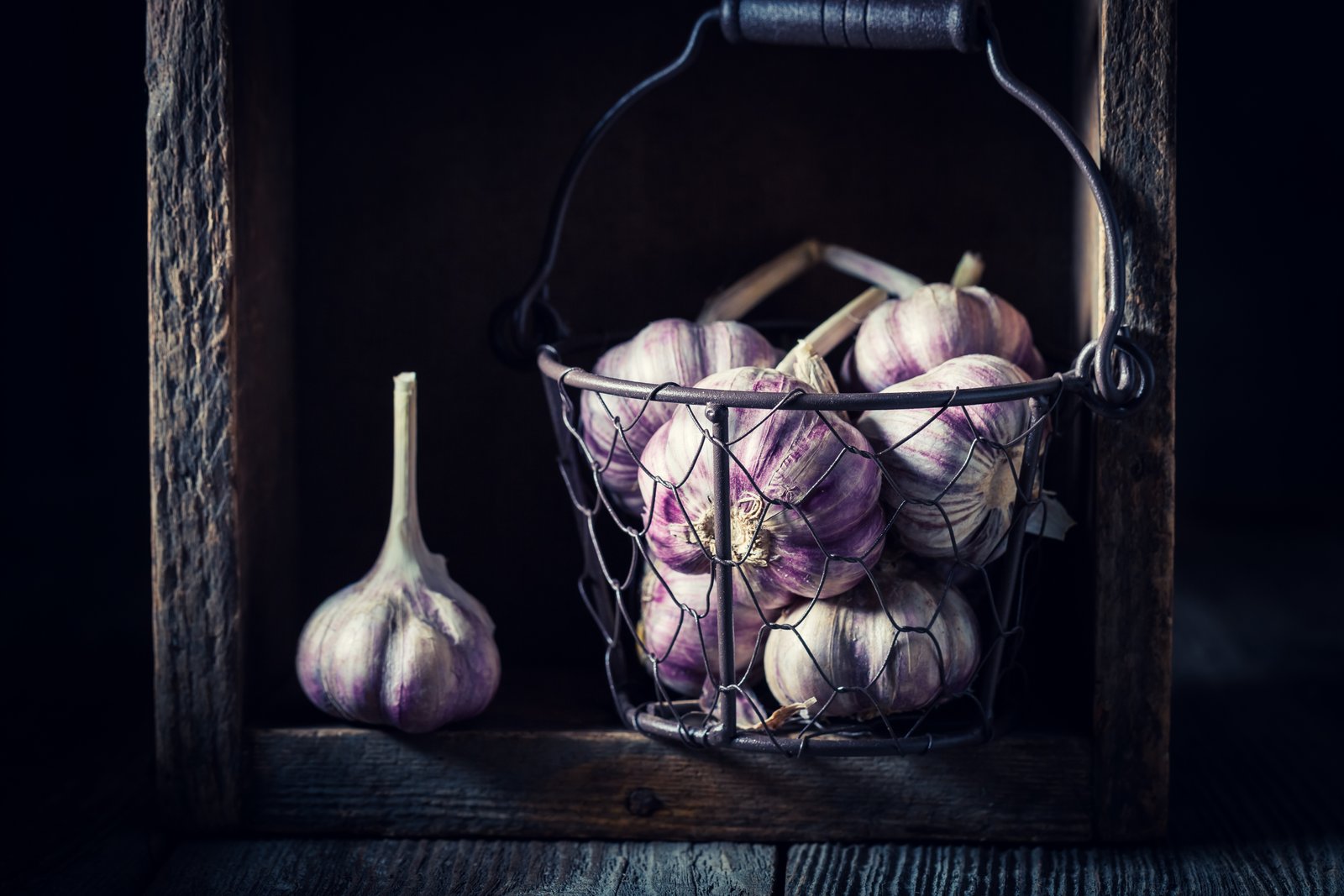 benefícios do alho cru