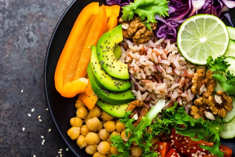 alt= onde o vegano consegue vitamina B12